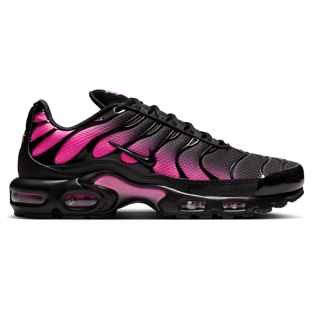 Nike Air Max Plus — Black / Black / Hyper Pink