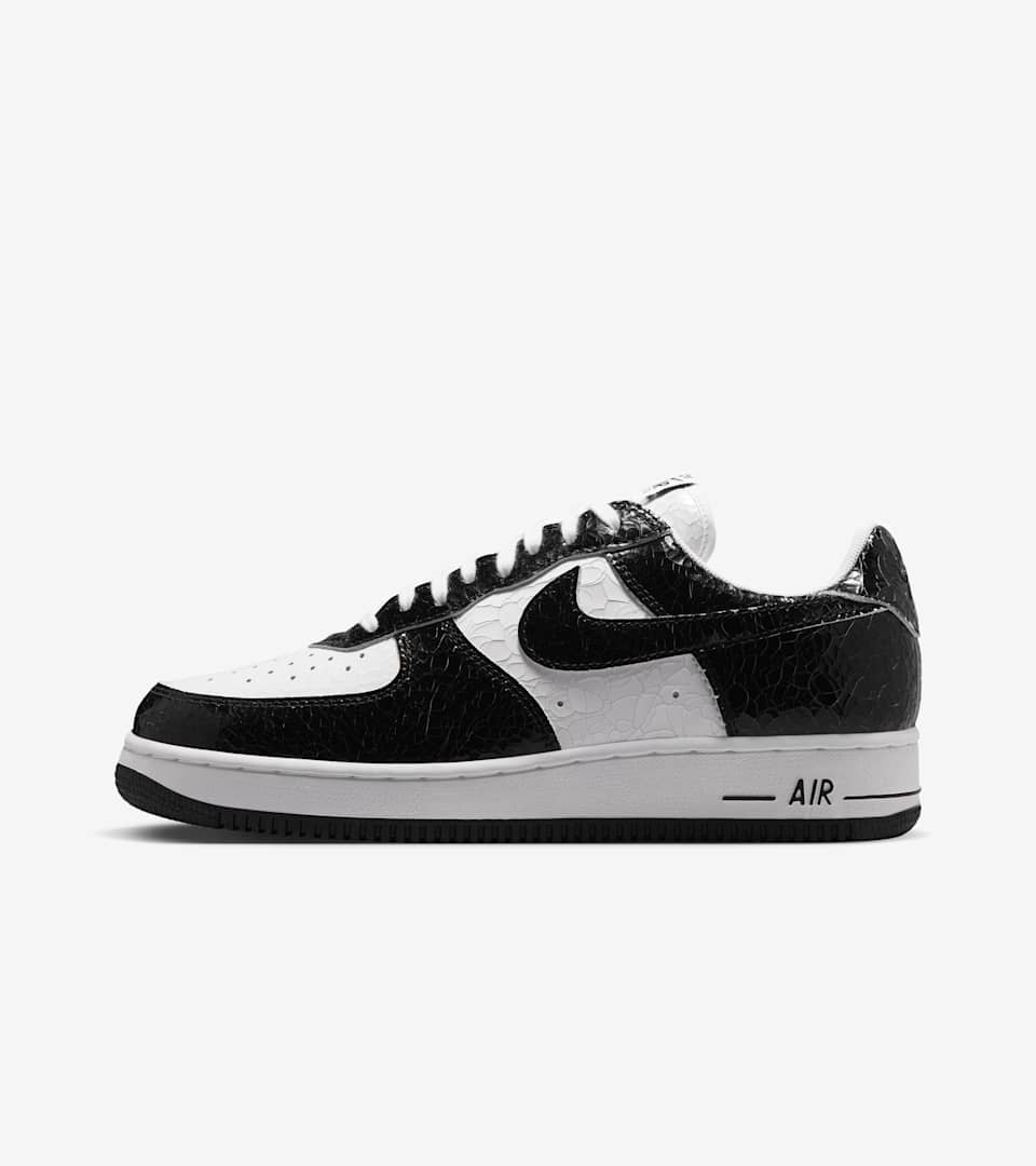 Air Force 1 Low “Black and White” — Black and White